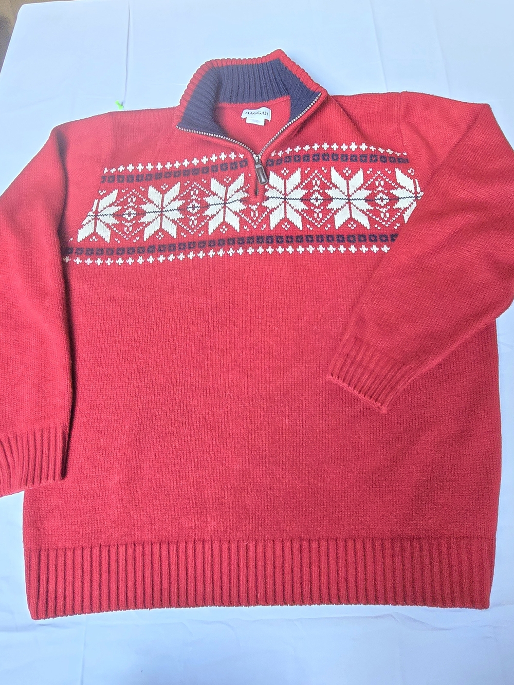 Haggar Men's L Red Fair Isle Snowflake Quarter Zip Holiday Sweater